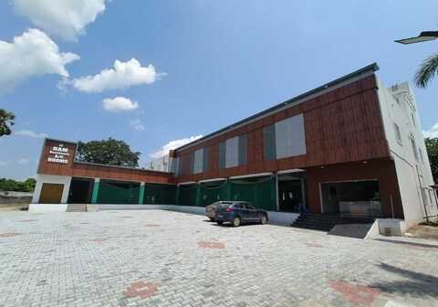 Hotel O Ram residency