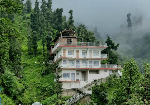 Fortune Heights Homestay Dalhousie