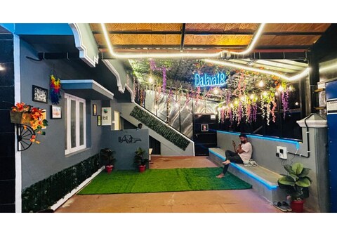 Da Java 18 hostel Chikmagalur