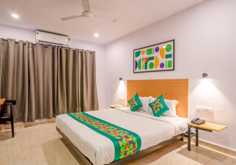 Treebo De Alphabet Nagole