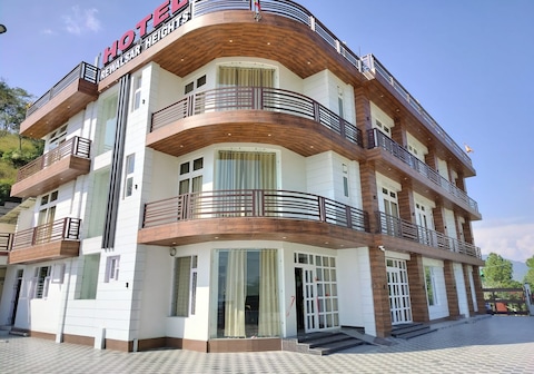 Hotel Rewalsar Heights
