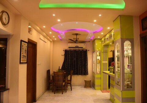 Charming & Cozy Urban Escape