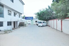 Hotel Tourist Bar & Restaurant, Agra Hotel Tourist Bar & Restaurant, Agra