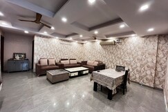 Stella Homestay - Yashoobhomi, Delhi Stella Homestay - Yashoobhomi, Delhi