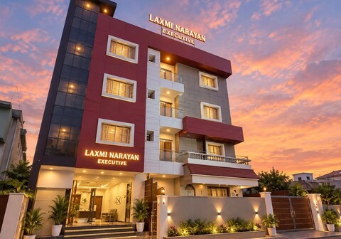 LaxmiNarayan Executive