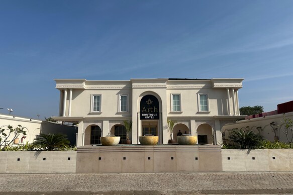 Arth Boutique Hotel