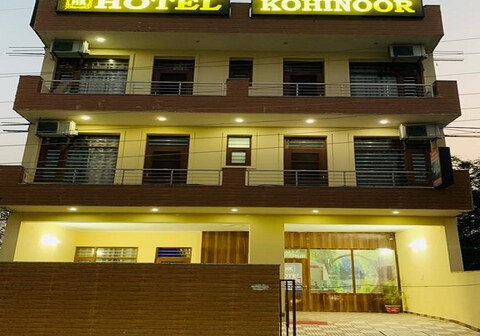 HOTEL KOHINOOR MOHALI