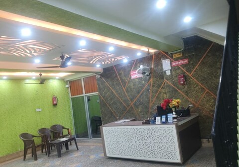 Ayodhya Cantt Palace & Restaurant