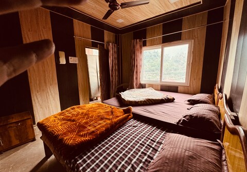 Hotel Priyanshu