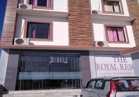The Royal Resort