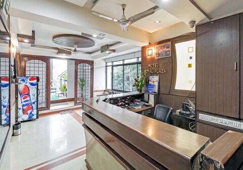 Hotel Royal Plaza(Paldi)