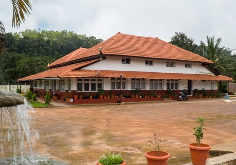 Katikan Homestay | Rooms & Caretaker