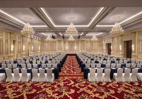 Radisson Blu Forest Manor Shanghai Hongqiao