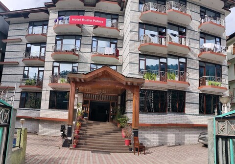 Hotel Rudra Palace.