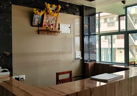 PPH Living Jai Maruthi Boarding & Lodging