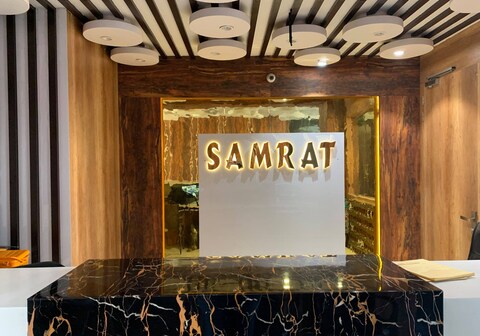 Hotel Samrat
