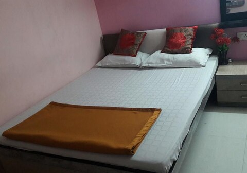 Chaya Neer Guest House