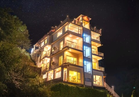 Wood Stock | Rooms & Cottages