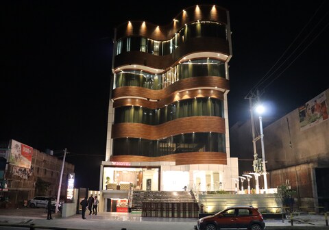 Hotel Vijay Tara
