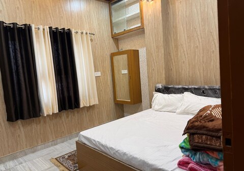 SHREE SHYAM KASHI STAY VARANASI