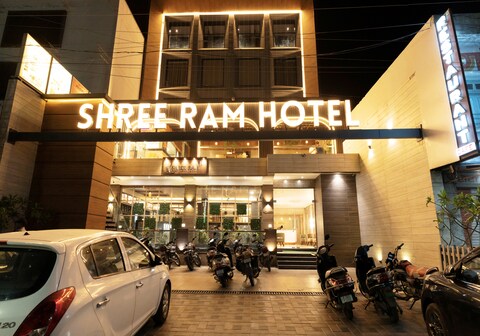 SHREE RAM HOTEL
