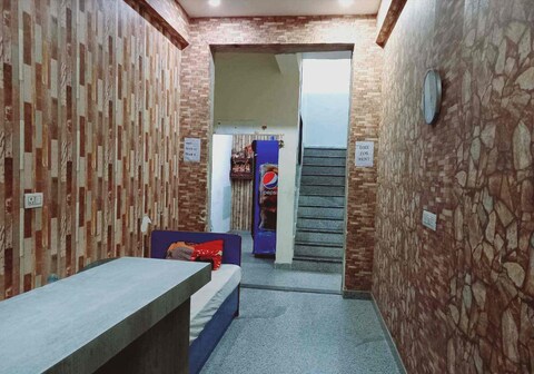 Ashirwaad Guest House