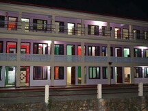 New Pine Hotel, Kausani New Pine Hotel, Kausani