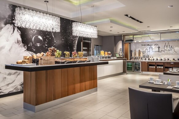 Courtyard by Marriott Cologne