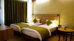 Hotel Gulmohar Grand, Jorhat Hotel Gulmohar Grand, Jorhat