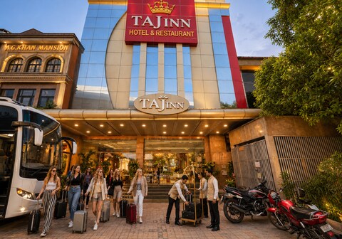 Taj Inn Hotel