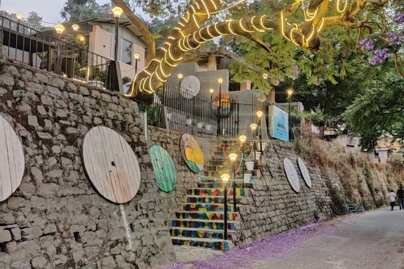 Lake and Woods, Bhimtal