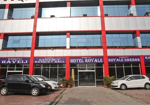 Kshitij Hotel Royale