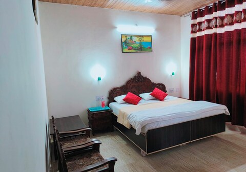 Eminence Resort and Gym