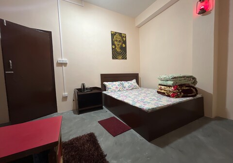 Aneela Home Homestay