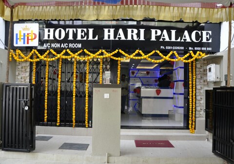 Hotel Hari Palace