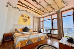 Siesta Homestay 1BR with Balcony Mountain Views & on site Parking in Shimla, Shimla Siesta Homestay 1BR with Balcony Mountain Views & on site Parking in Shimla, Shimla
