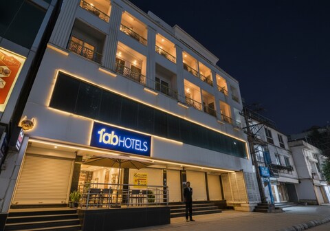 FabHotel GRK Comforts