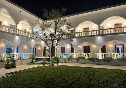 The Ashoka Hotels & Resorts, Mohangadi