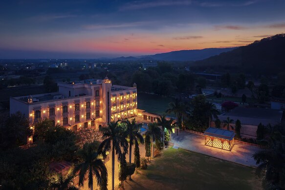 Hotel Ranthambhore National Resort