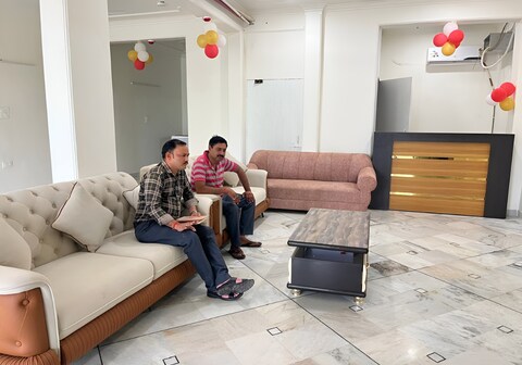 Hotel The Taj Park Way