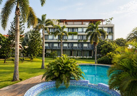 Moolchand Resort