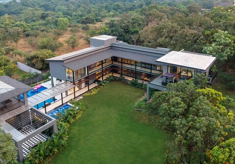 StayVista at The Charcoal Villa