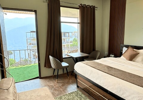 The Hills Inn Guptkashi