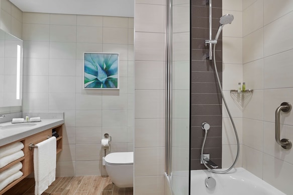 Hilton Garden Inn Kuwait City, Kuwait