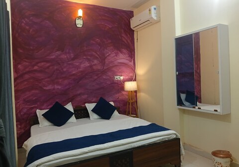 Ju Assi (P) Guest House