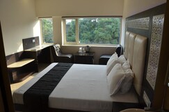 Hotel Royal Park 22, Chandigarh Hotel Royal Park 22, Chandigarh