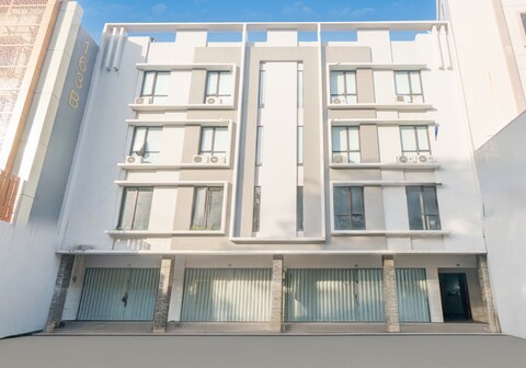 Hotel O J&B Smart Jatinegara