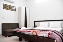 Hotel CM residency, Narsinghpur Hotel CM residency, Narsinghpur