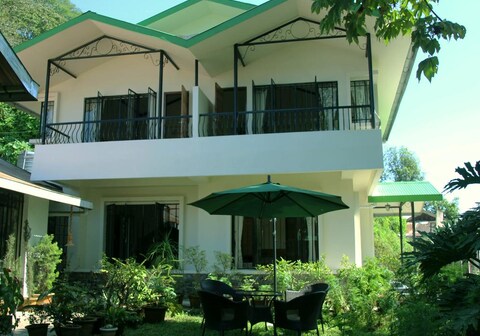 The Whistling Thrush