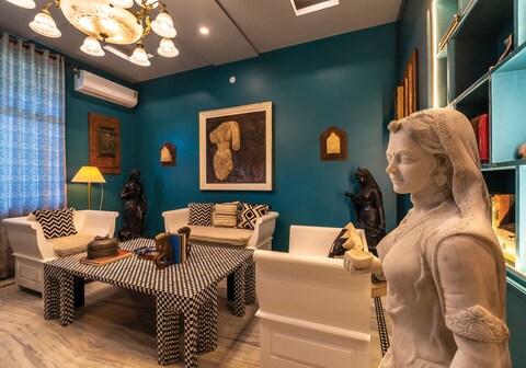 3BHK Art Villa - Garuda by Lalluji Luxe